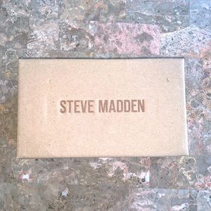 Size 6 Steve Madden’s Brand New